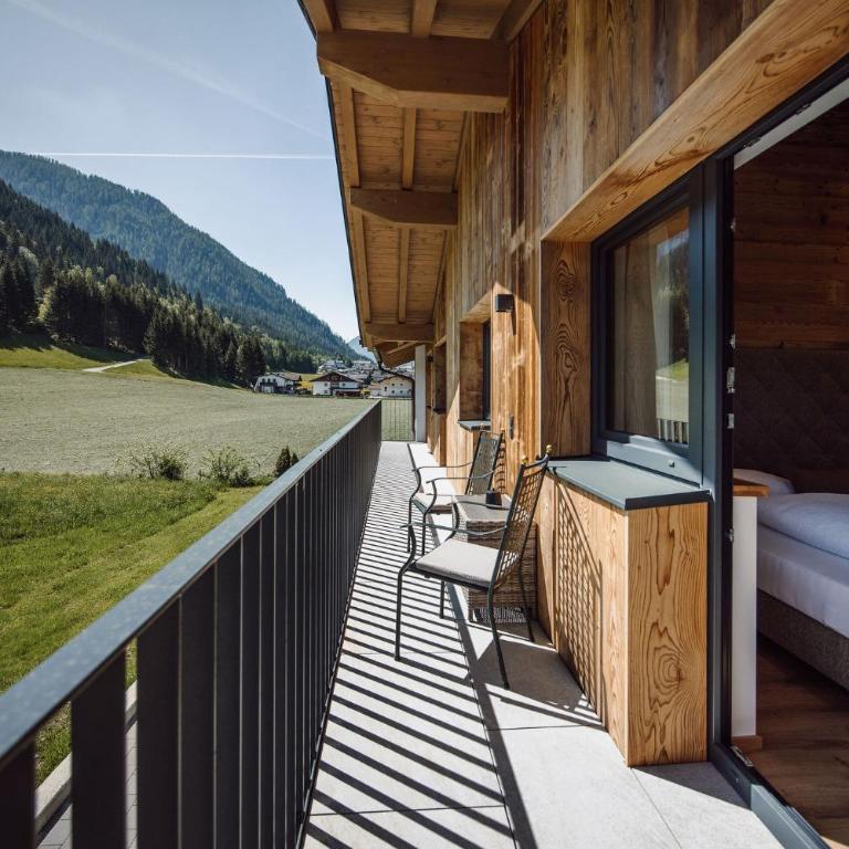 JUMA alpine living - Three-Bedroom Apartment with Balcony - 10