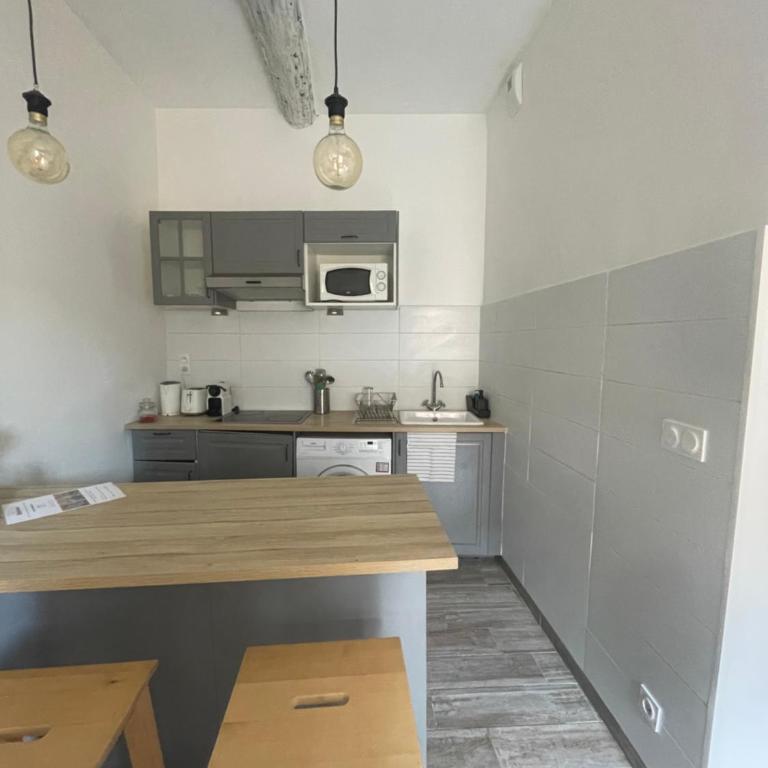 Studio vieil Antibes et mezzanine proche de la mer - Estudio - 5