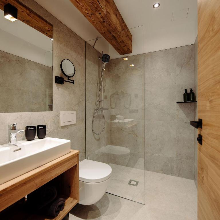 JUMA alpine living - Three-Bedroom Apartment with Balcony - 3