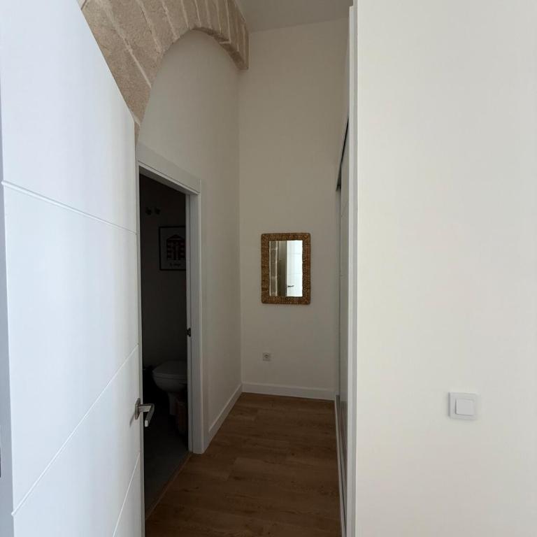 ESPECTACULAR PISO EN PALACIO Preferiblemente familias y mayores de treinta años - Apartamento de 3 dormitorios - 18