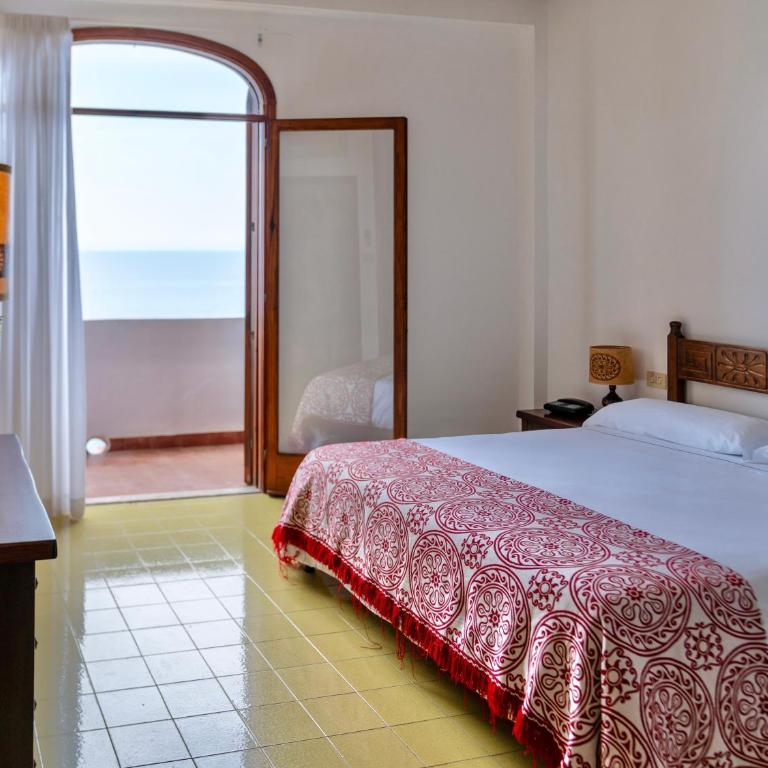 Hotel Carasco - Superior Double or Twin Room - 3