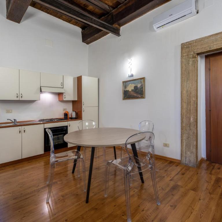 Campo De Fiori Apartments - Appartamento Standard con 2 Camere da Letto - 13