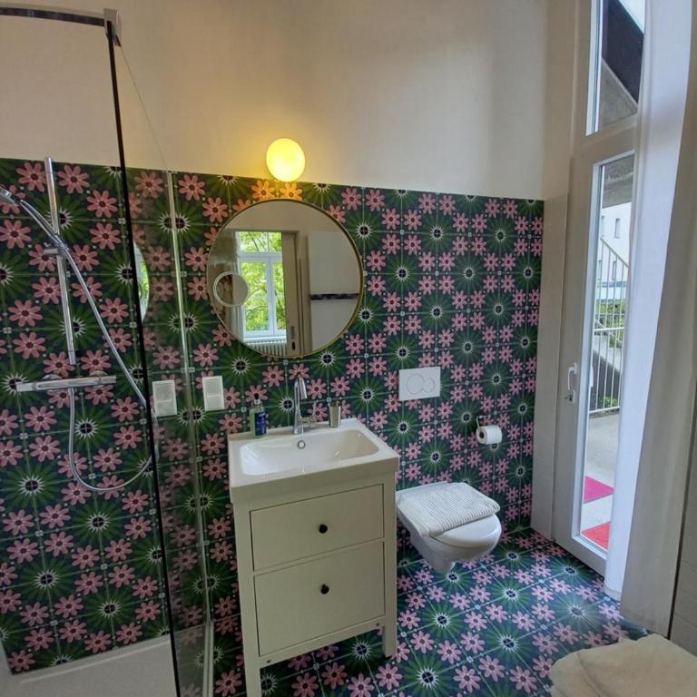 LaVie - Doppelzimmer in Bestlage, Zentrum - Doppelzimmer mit eigenem Bad - 6