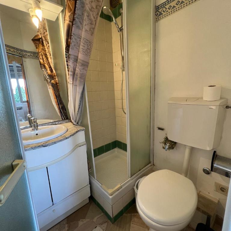 Souvenir Maya - Double Room with Private Bathroom - 5
