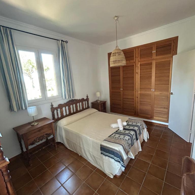 Chalet con vistas en parcela privada - Casa de 4 dormitorios - 20