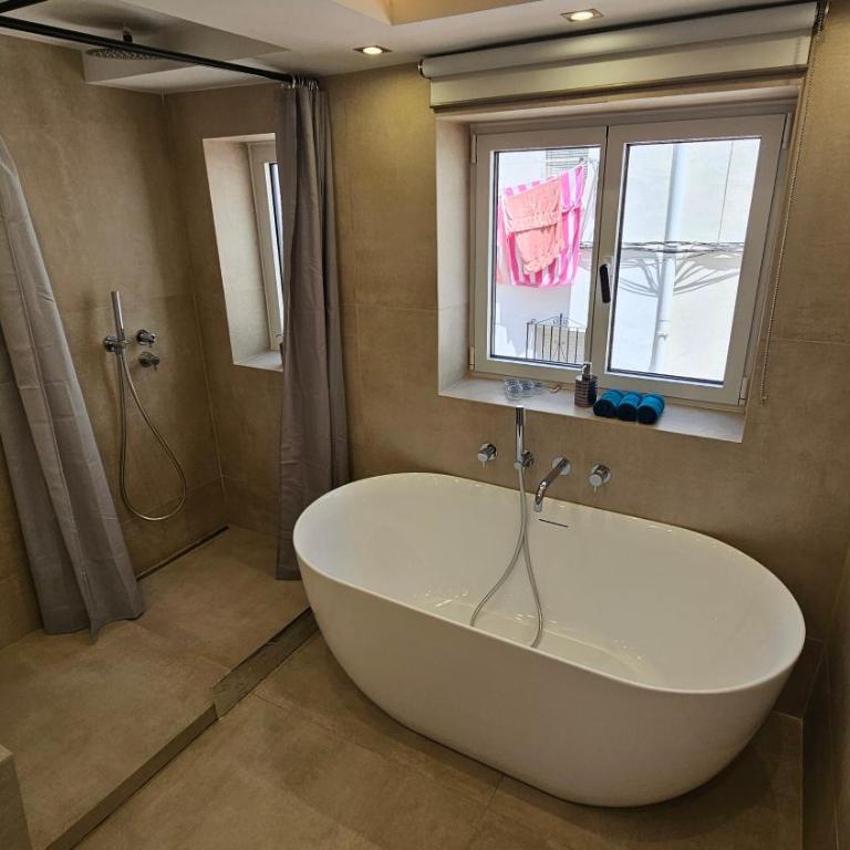 Casa Bonita - Two-Bedroom Apartment - 24