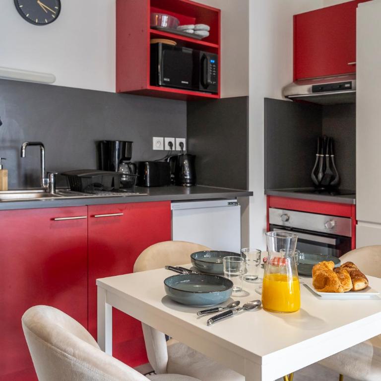 Urban Chic Montpellier - Terrace - Private Parking - Appartement 1 Chambre avec Terrasse - 10