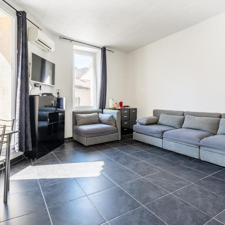 Appartement lumineux au cœur de Marseille avec balcon privé - Appartement 3 Chambres Premium avec Balcon - 8