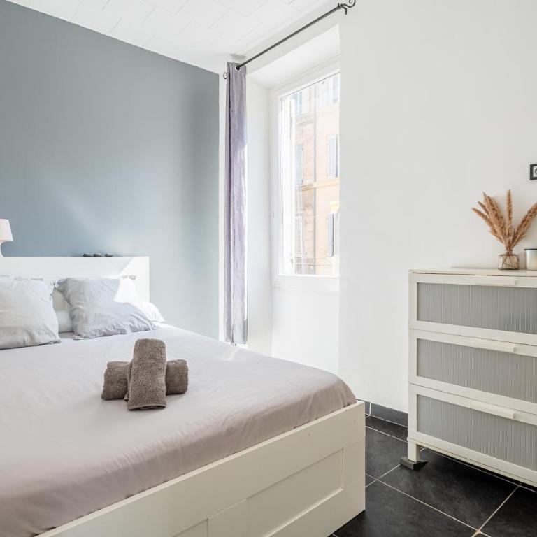 Appartement lumineux au cœur de Marseille avec balcon privé - Appartement 3 Chambres Premium avec Balcon - 13