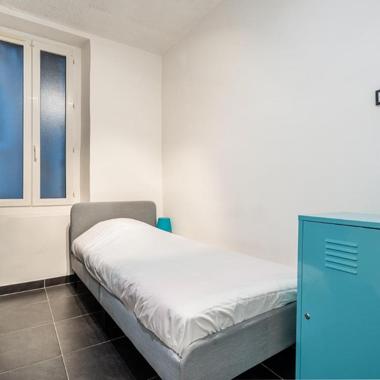Appartement lumineux au cœur de Marseille avec balcon privé - Appartement 3 Chambres Premium avec Balcon - 15