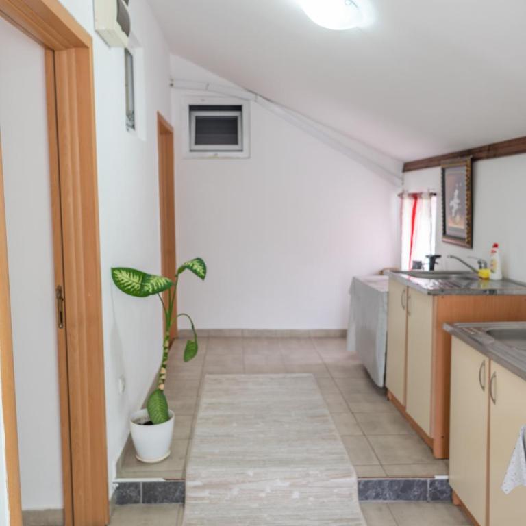 Beach Center - Triple Room with Sea View - 16