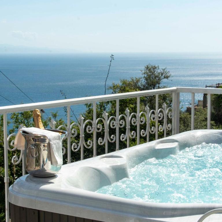 Dream View Suites Taormina - Appartamento con Vista Mare - 10