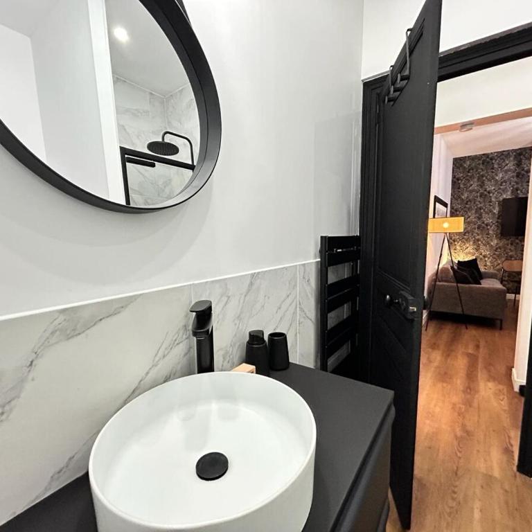Laon Magnifique T3 à deux pas du centre-ville - Apartment mit 2 Schlafzimmern - 27