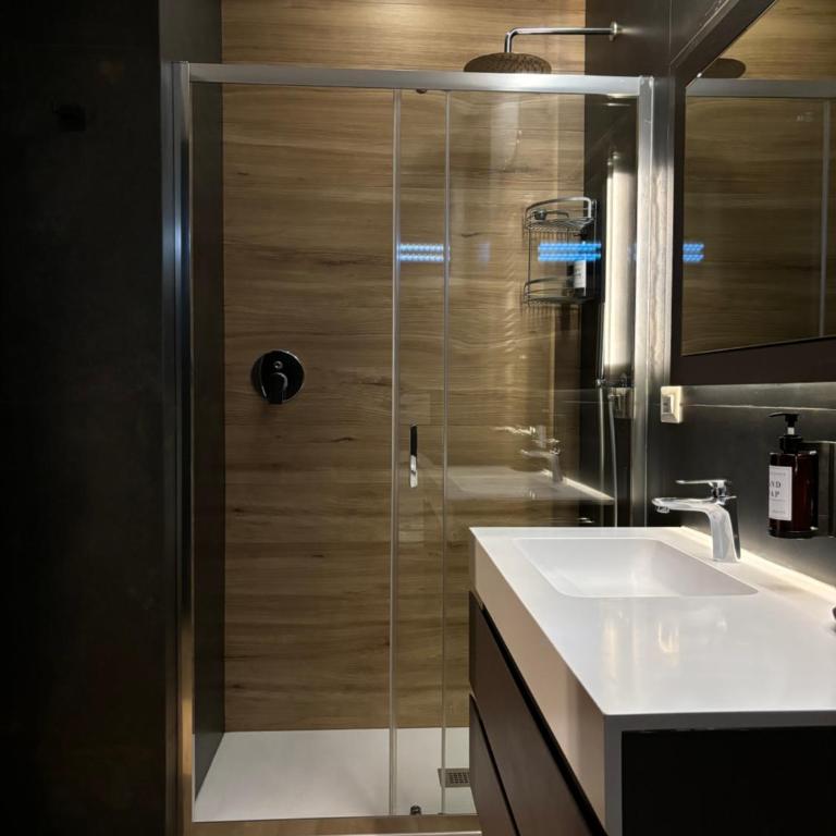 Eva suite - Camera Matrimoniale con Bagno Privato - 3