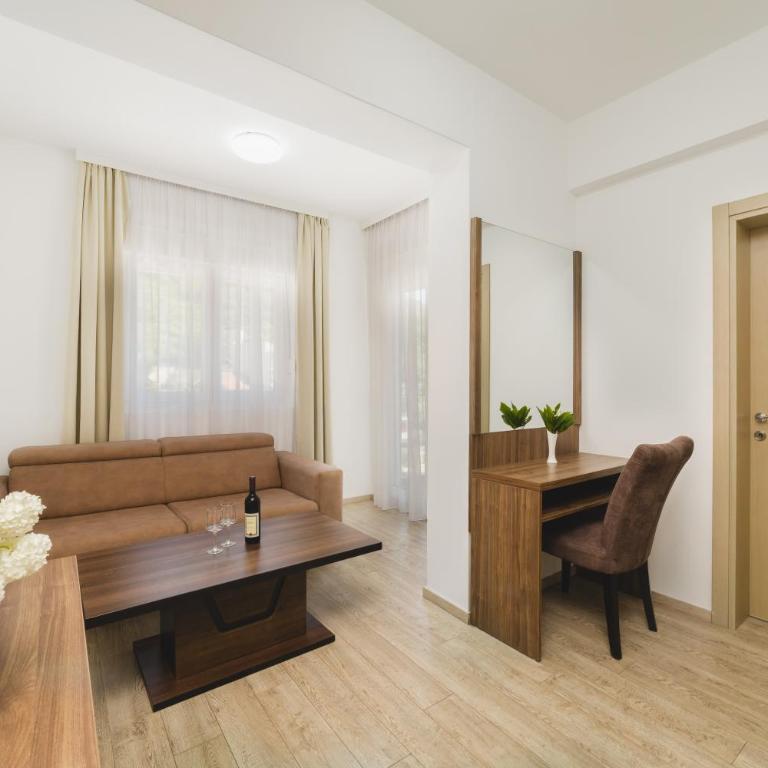 Hotel 219 Budva - Apartman sa 1 Spavaćom Sobom - 3