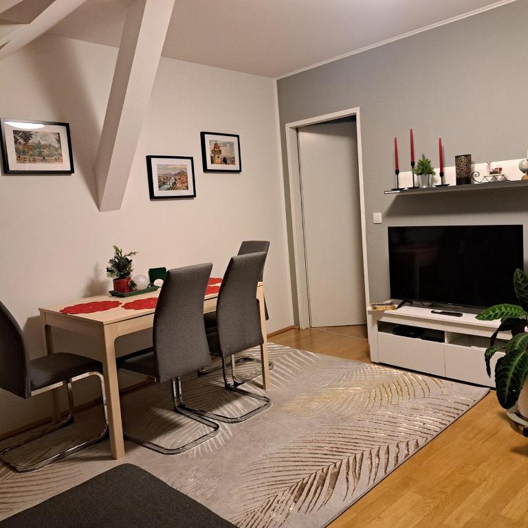 City Apartment, 60m2, 2 rooms, 4 guests - Apartamento de 2 dormitorios - 5