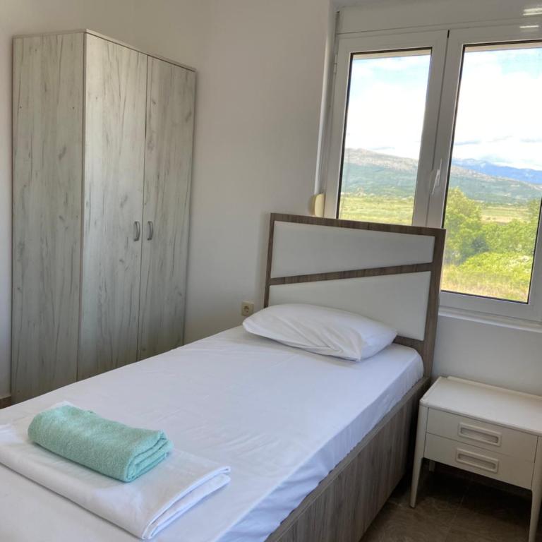 Montebello Inn apartments - Two-Bedroom Apartment - 43