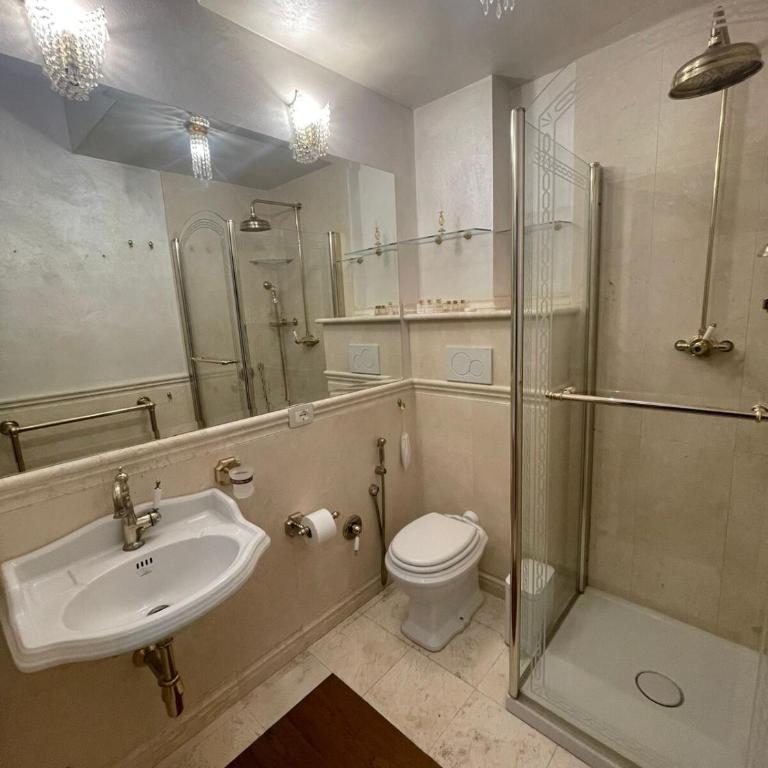 Charming House- Arezzo Centro - One-Bedroom Apartment - 23