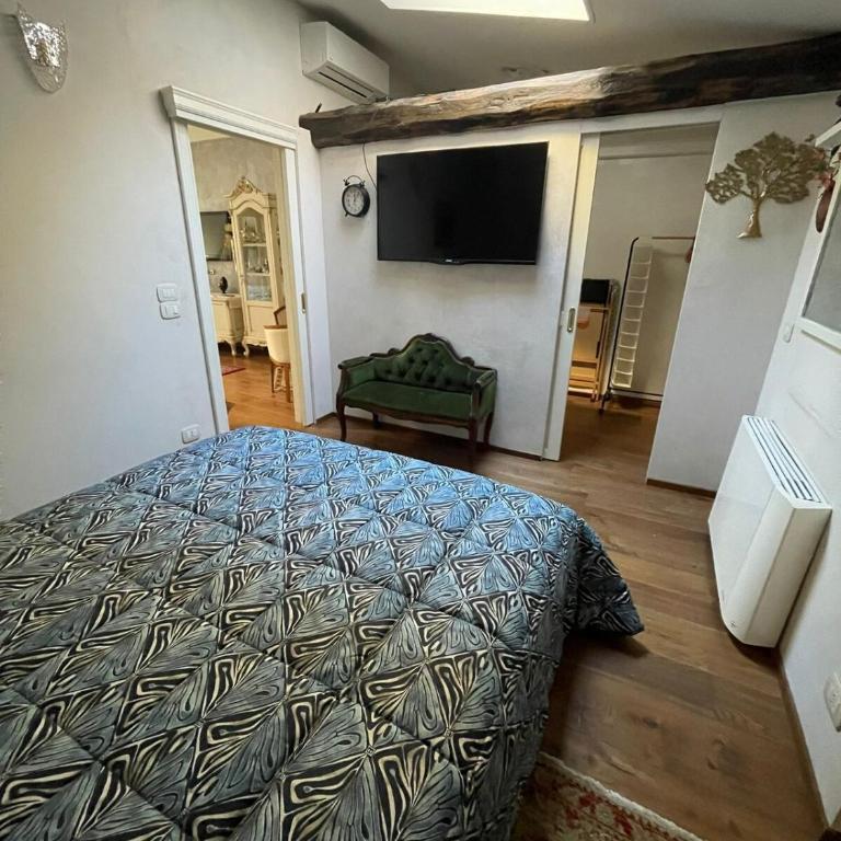 Charming House- Arezzo Centro - One-Bedroom Apartment - 29