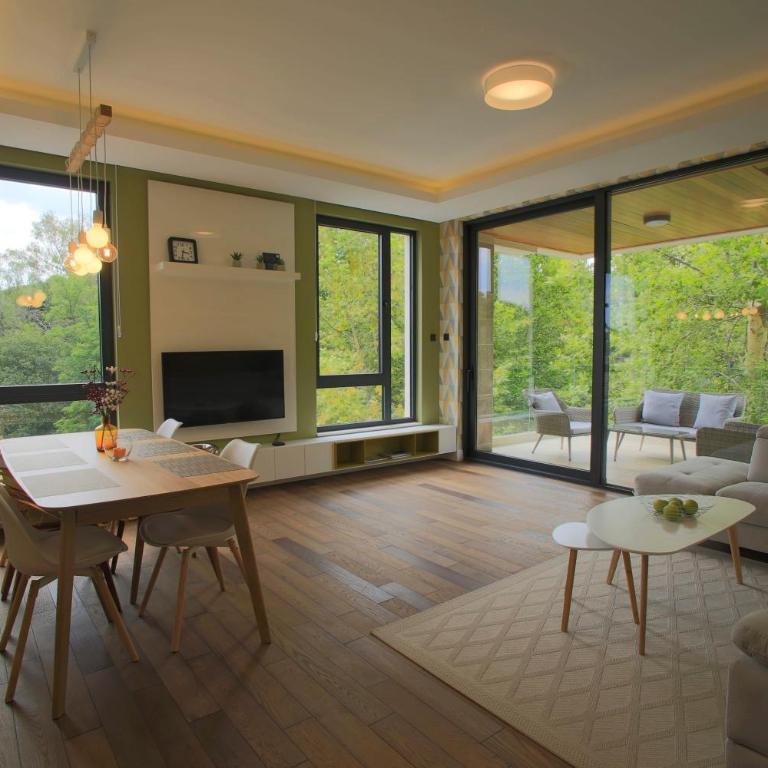 Park Residence 6 - 2 br & Parking at Tivat Center - Apartman sa 2 Spavaće Sobe - 4