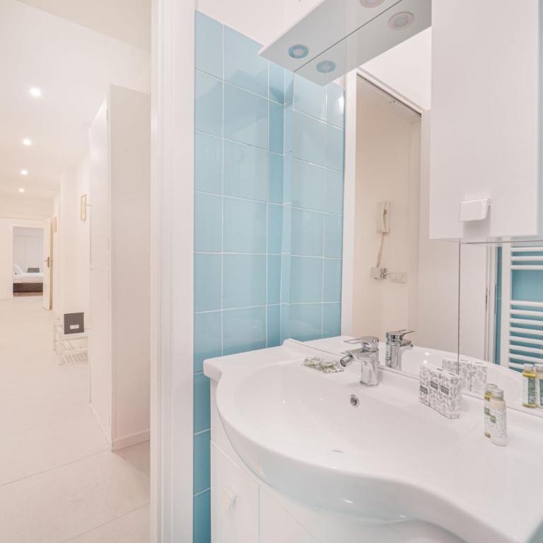 Elegant Apartment - Central, 10 Min to Duomo - Appartamento con 2 Camere da Letto - 16