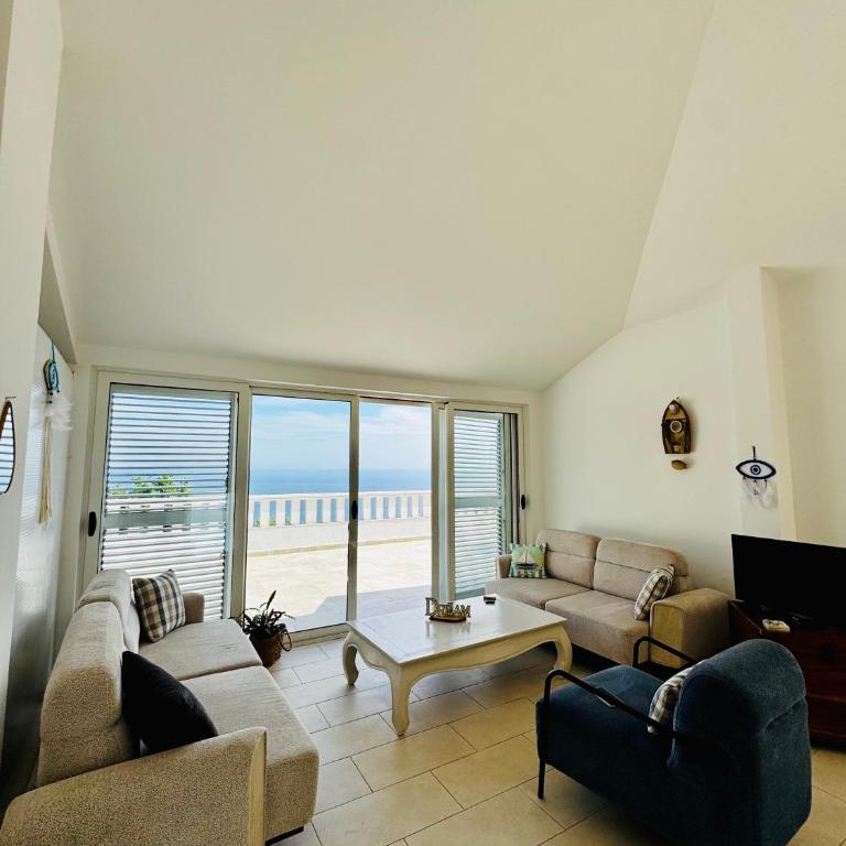 Budva Felix Suites - Penthaus Apartman - 14