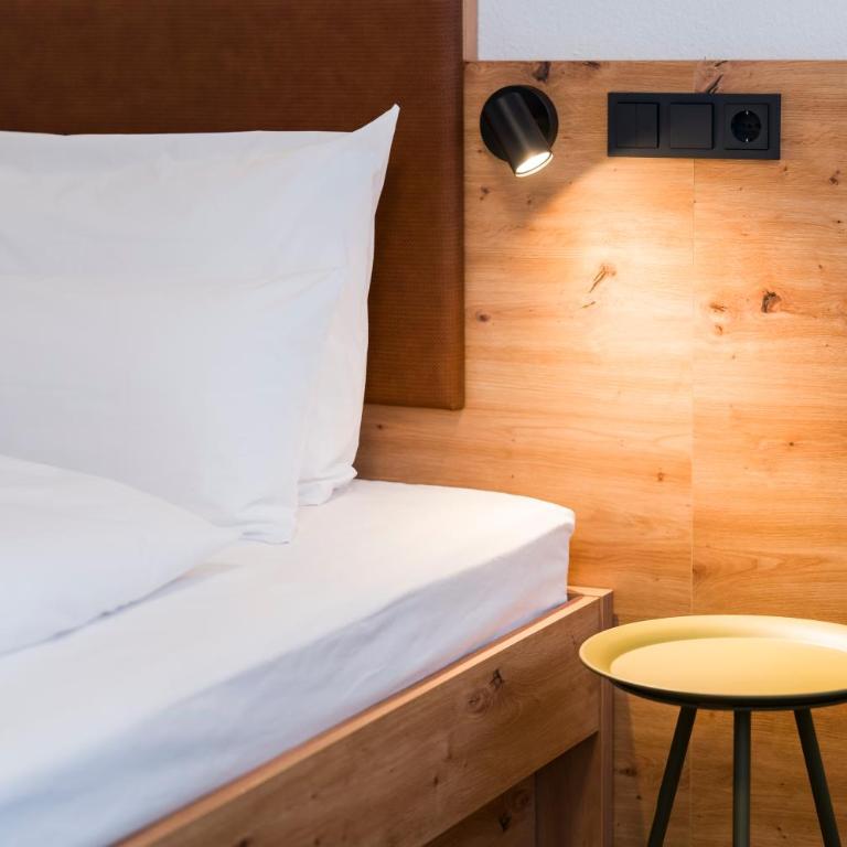 Hotel Sandkorn - Einzelzimmer mit Badewanne - 11
