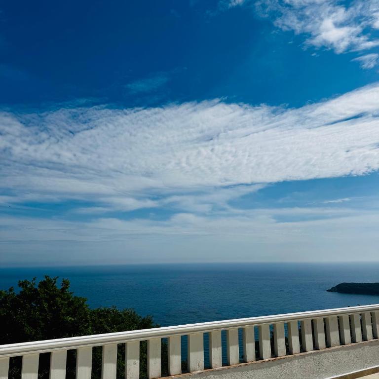 Budva Felix Suites - Penthaus Apartman - 8