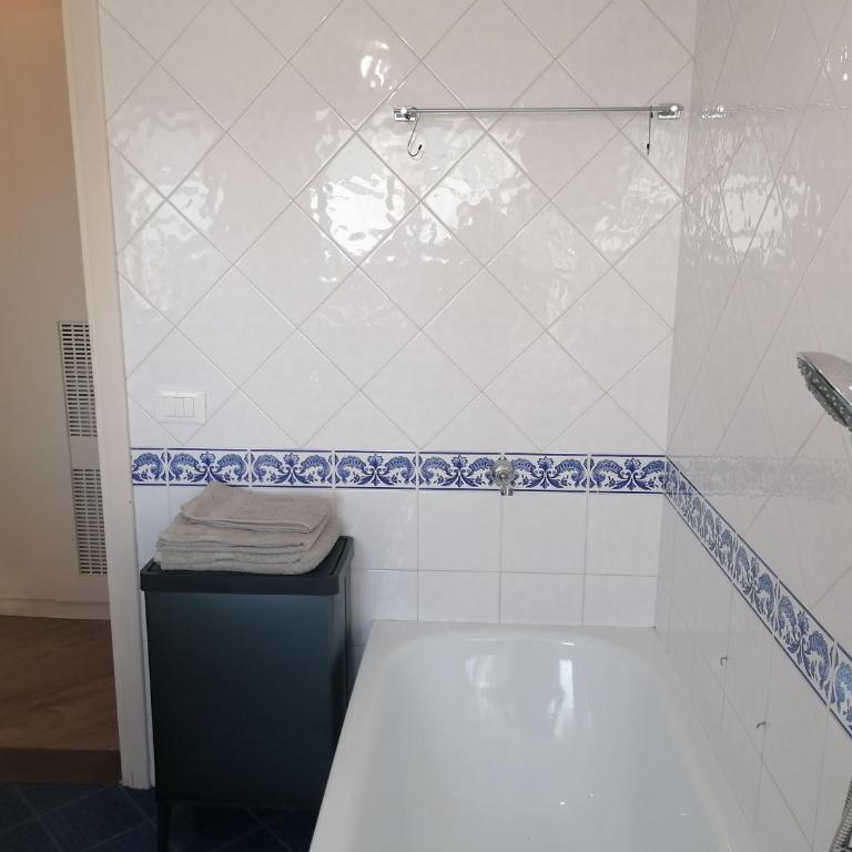 Intero Appartamento sul mare Passeggiata Viareggio - Appartamento con 3 Camere da Letto - 32