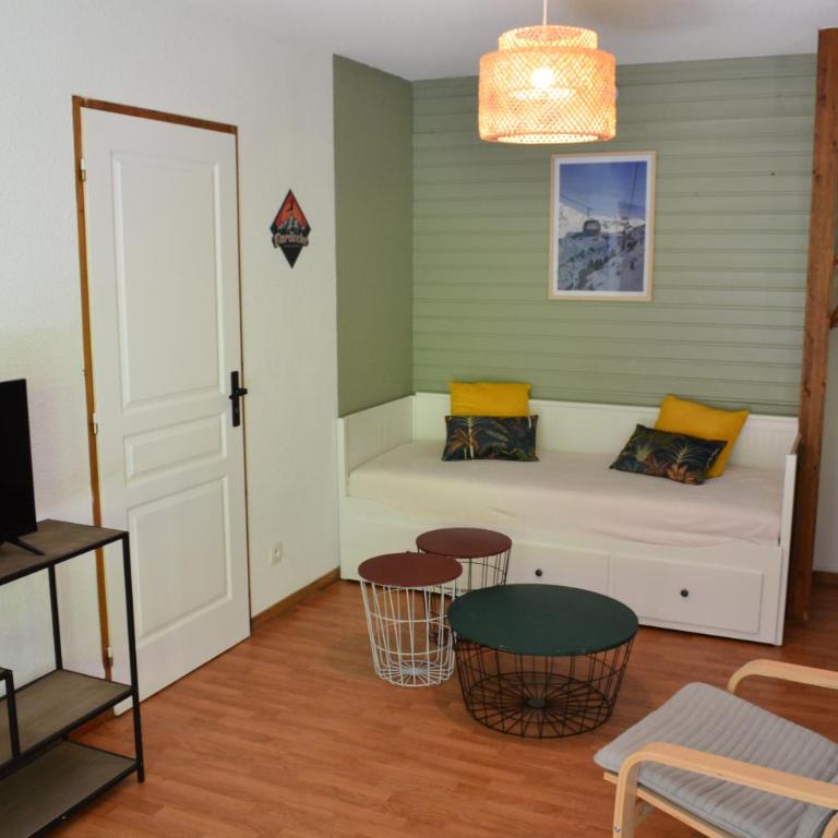 Appartements 3 vallées, piscine et sauna - Appartement avec Balcon - 4