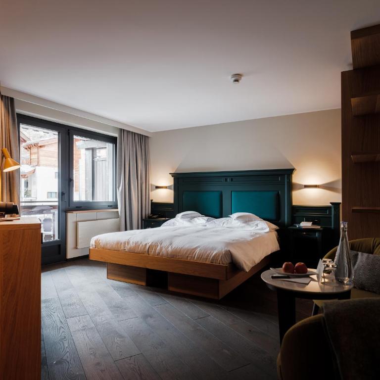 National Zermatt - Matterhorn Views, Sunnegga Gateway & SPA - Deluxe Doppelzimmer mit Blick auf das Matterhorn - 6