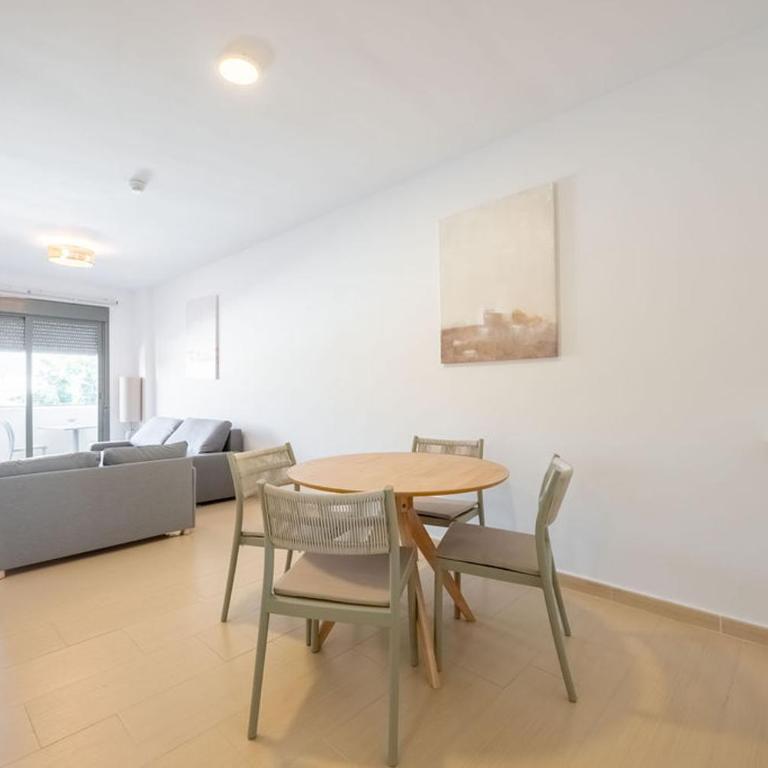 Centro con piscina y cerca de la estación de tren - Apartamento de 1 dormitorio - 8