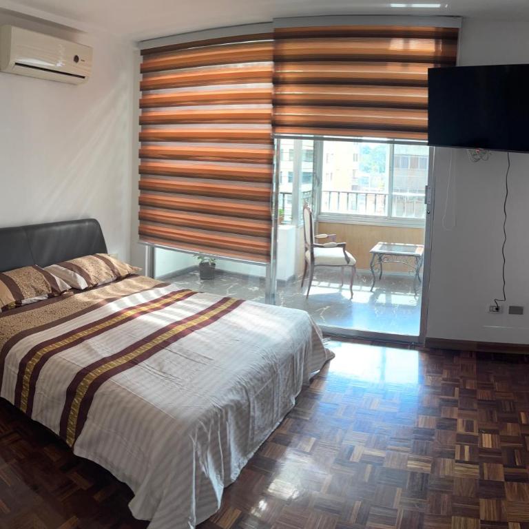 Res Meryland PH - Three-Bedroom Apartment - 4