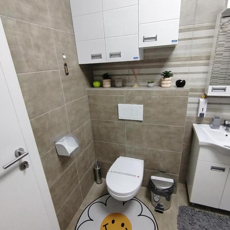 LARI Apartment - One-Bedroom Apartment - 47