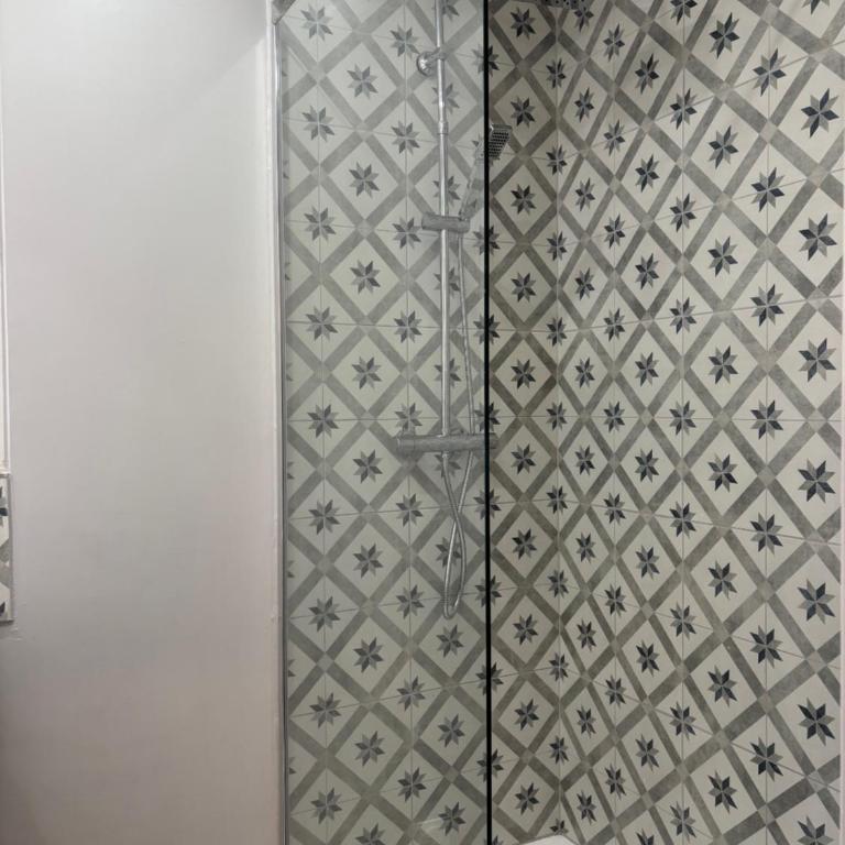 Superbe Appartement rénové à 150 mètres de la plage de Fréjus - Appartamento con 1 Camera da Letto - 11