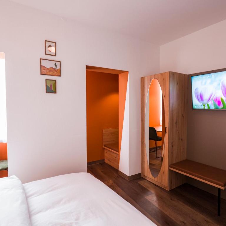 Hotel Sandkorn - Doppelzimmer mit Gartenblick - 10