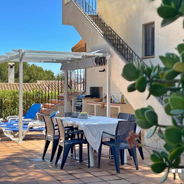 VH CostaBlanca - HOPE - Three-Bedroom Villa - 3