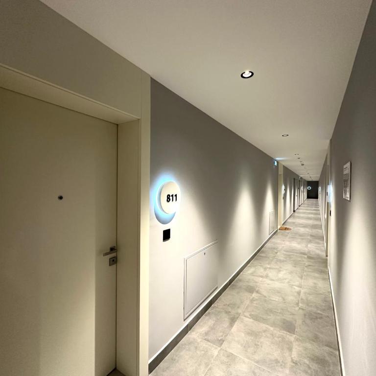 River Sight Studio - BW SIMPHONY - One-Bedroom Apartment - 16