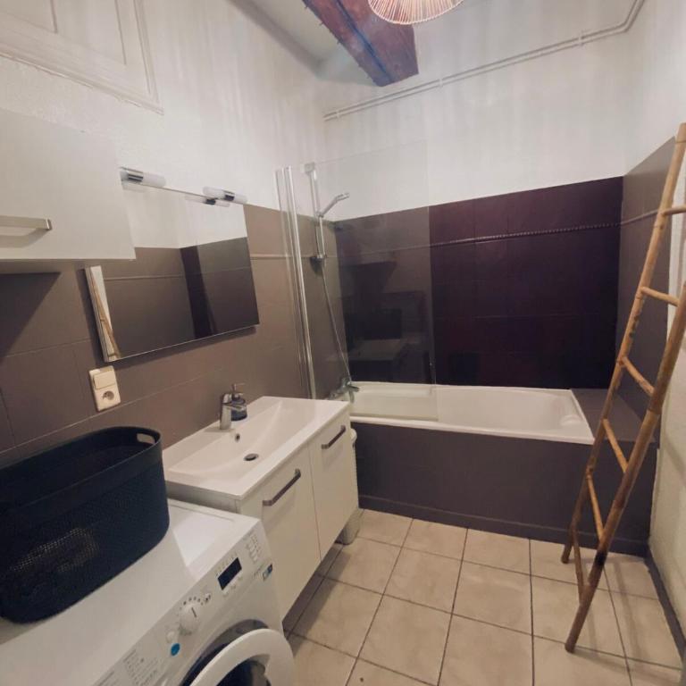Bright apartment for 4 in downtown Perpignan - Apartment mit 2 Schlafzimmern - 4