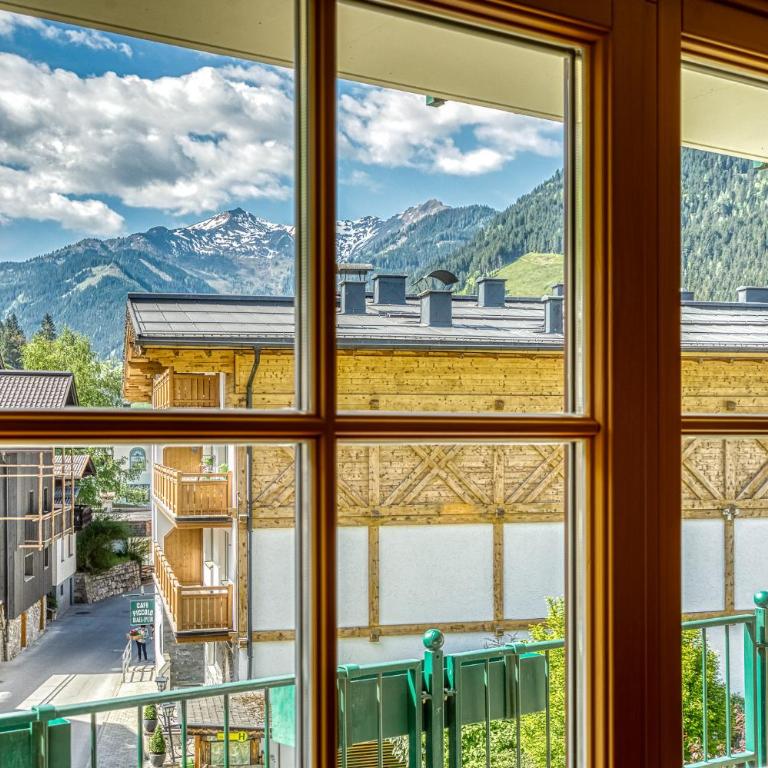 Hotel Alte Post - Grossarl - Deluxe Doppelzimmer mit Balkon - 3