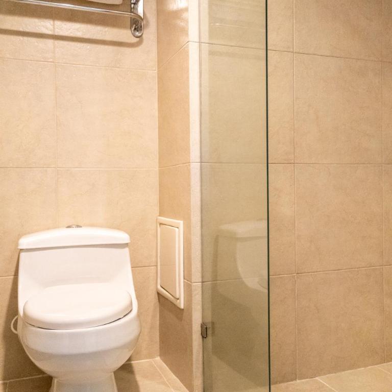 Zuana Beach Resort - Standard Twin Room - 4