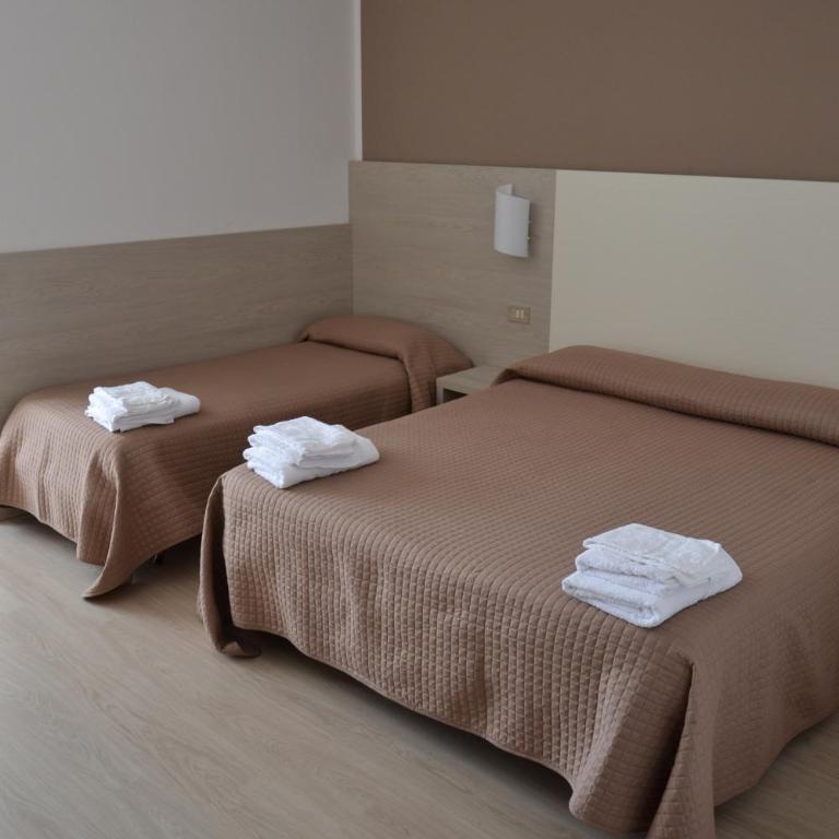 Hotel Villa Alberta B&B - Triple Room - 12