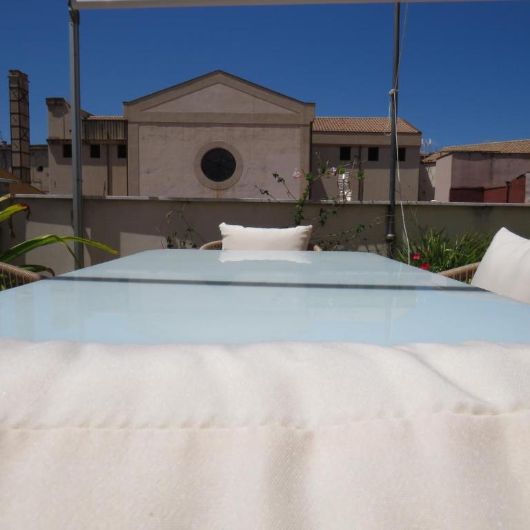 Sunny loft with terrace and Jacuzzi in the city centre - Appartamento con 1 Camera da Letto - 15