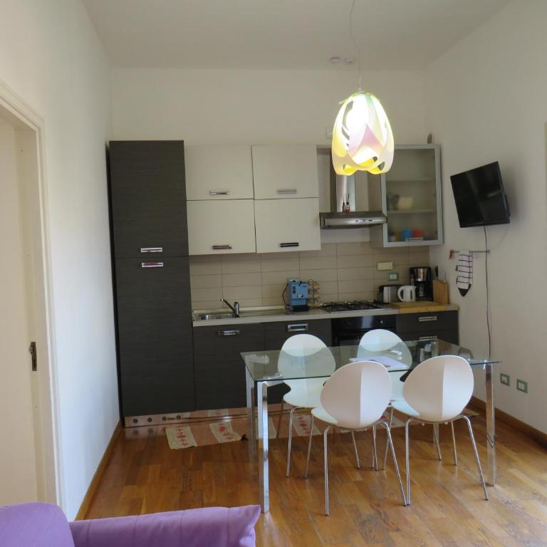 Sunny loft with terrace and Jacuzzi in the city centre - Appartamento con 1 Camera da Letto - 23