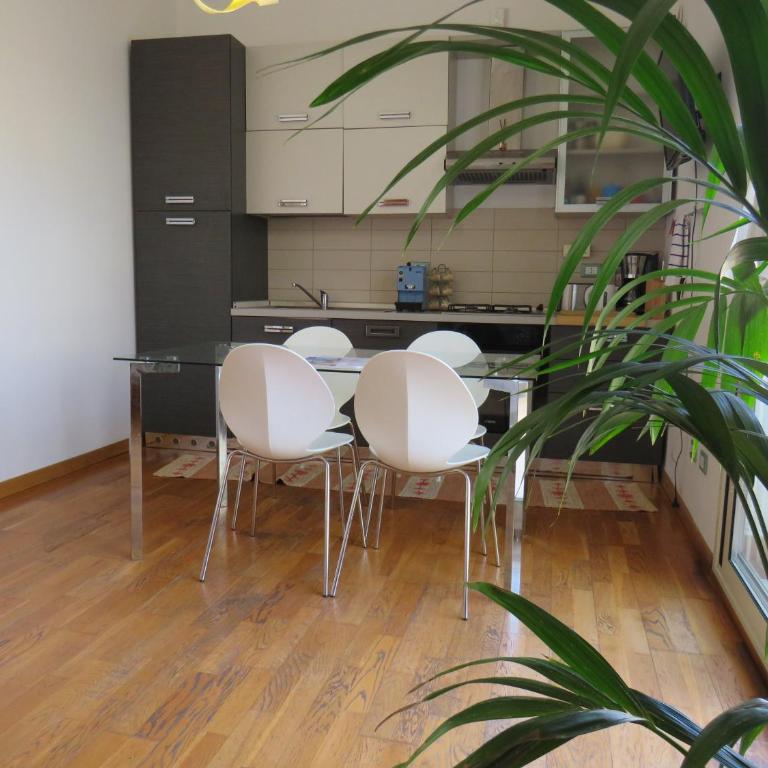 Sunny loft with terrace and Jacuzzi in the city centre - Appartamento con 1 Camera da Letto - 21