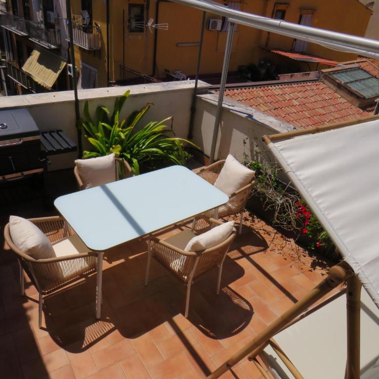 Sunny loft with terrace and Jacuzzi in the city centre - Appartamento con 1 Camera da Letto - 33
