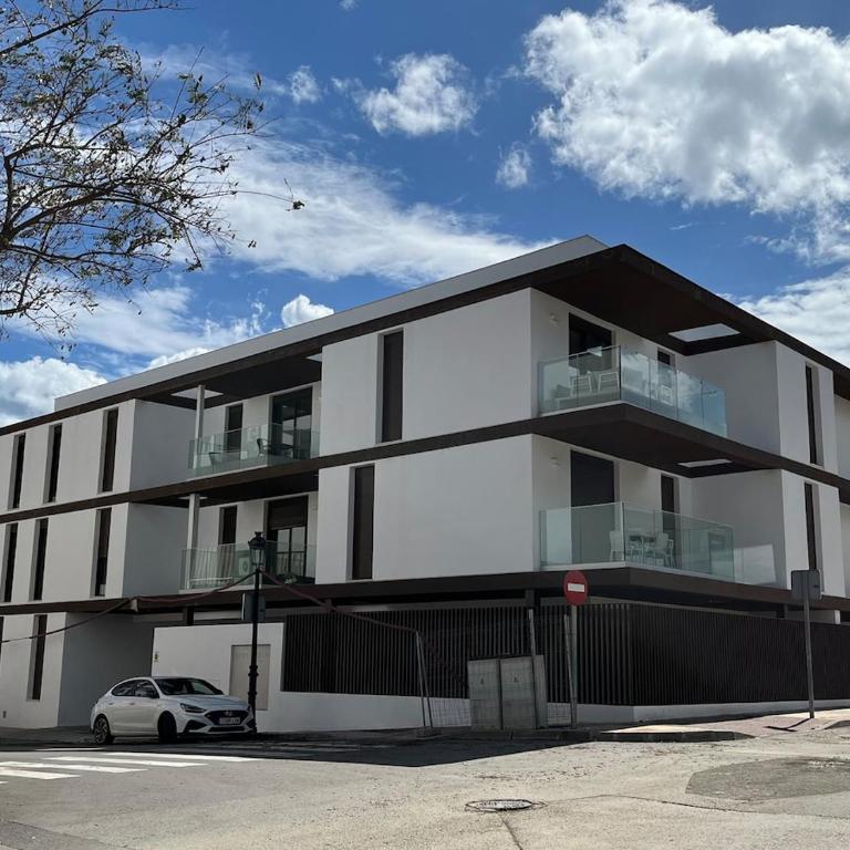 Stylish Boutique Apt Estepona - Relaxing stay Pool Free Parking - One-Bedroom Apartment - 12