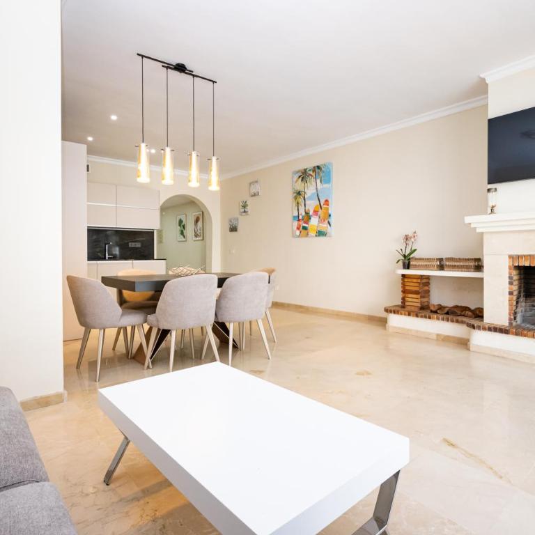 Park Beach - Three-Bedroom Apartment - 25