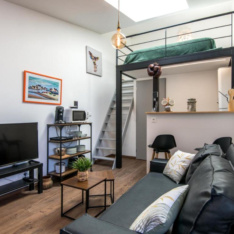 Le minimaliste pk fibre clim terrasse - Studio avec Terrasse - 1