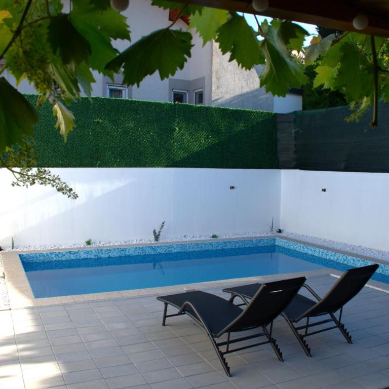 Hills Holiday House - Two-Bedroom Townhouse - 42